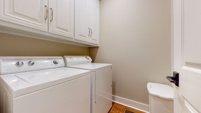 204 Green Hills Dr, Shelbyville, TN 37160