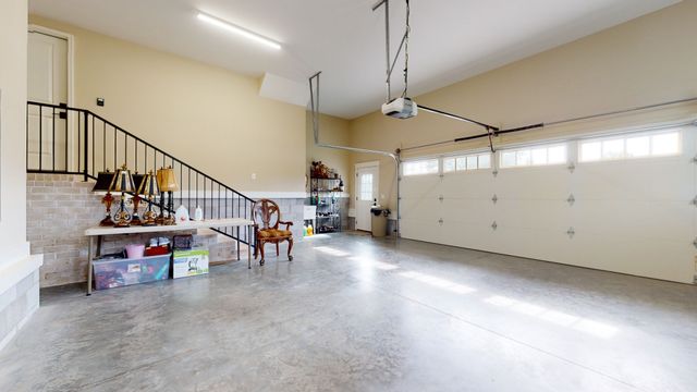 204 Green Hills Dr, Shelbyville, TN 37160