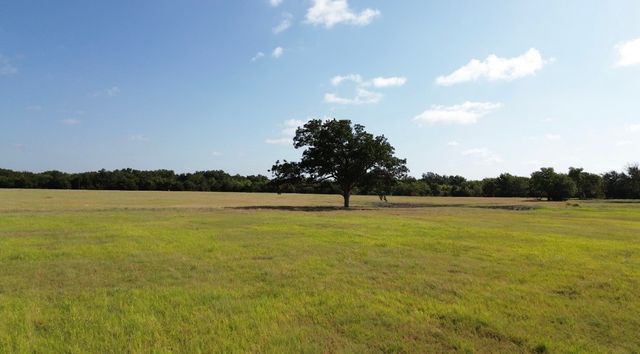 4587 County Road 1134, Leonard, TX 75452