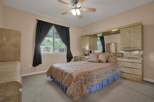 10653 Chatfield Ct, Stockton, CA 95209