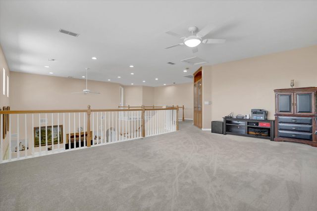10653 Chatfield Ct, Stockton, CA 95209