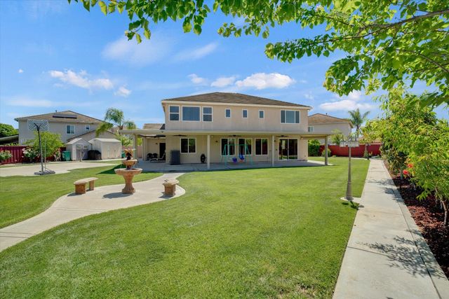 10653 Chatfield Ct, Stockton, CA 95209