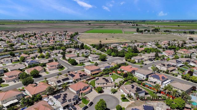 10653 Chatfield Ct, Stockton, CA 95209