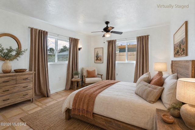 929 N Benton Avenue, Tucson, AZ 85711