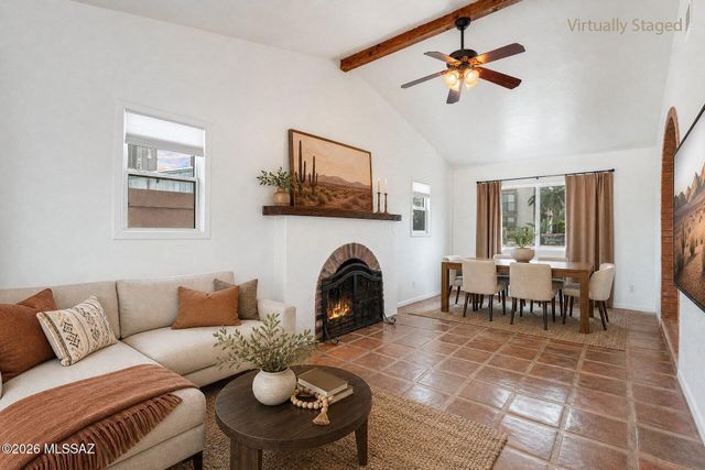 929 N Benton Avenue, Tucson, AZ 85711