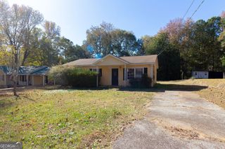 107 Oakwood Circle, Griffin, GA 30223