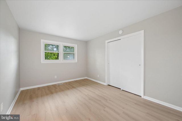 7052 LINGANORE RD, Frederick, MD 21701
