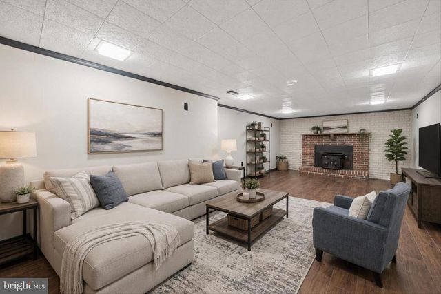 7052 LINGANORE RD, Frederick, MD 21701