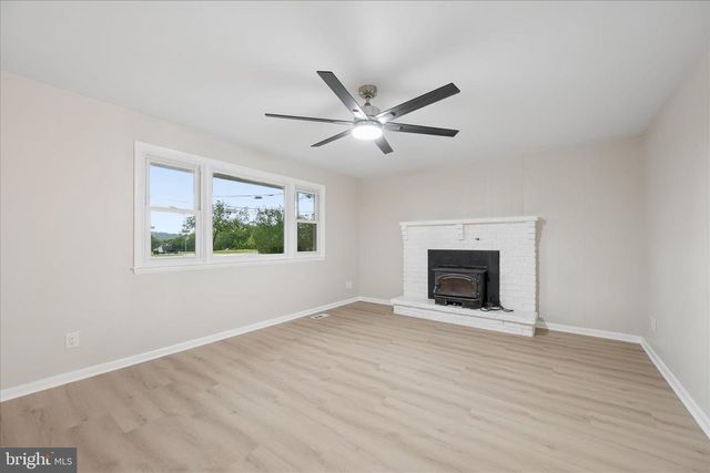 7052 LINGANORE RD, Frederick, MD 21701