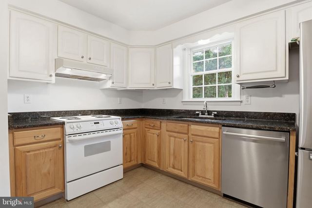 2800 DURHAM RD, York, PA 17402