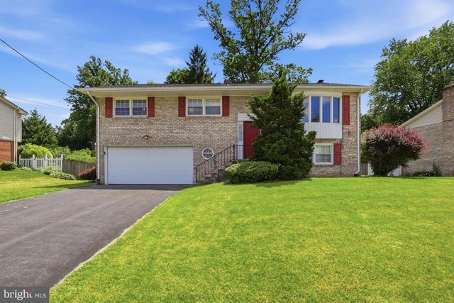 2800 DURHAM RD, York, PA 17402