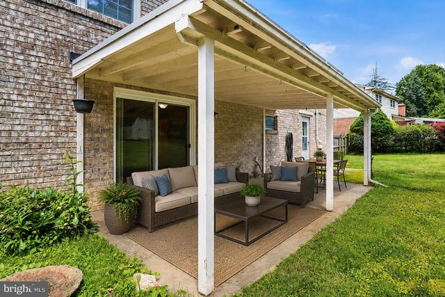 2800 DURHAM RD, York, PA 17402