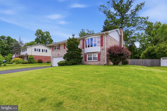 2800 DURHAM RD, York, PA 17402