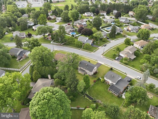 2800 DURHAM RD, York, PA 17402