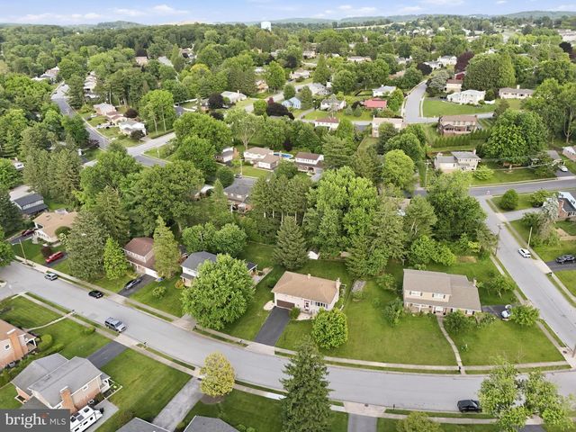 2800 DURHAM RD, York, PA 17402
