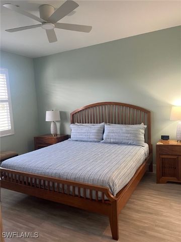 2325 Carrington CT 202, Naples, FL 34109