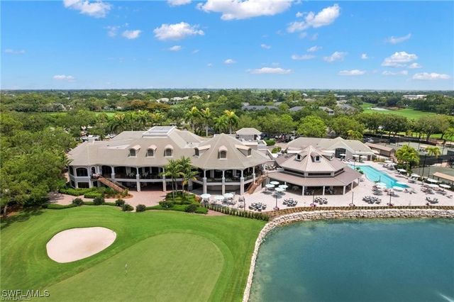 2325 Carrington CT 202, Naples, FL 34109