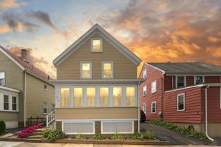 4 Fayette St, Beverly, MA 01915