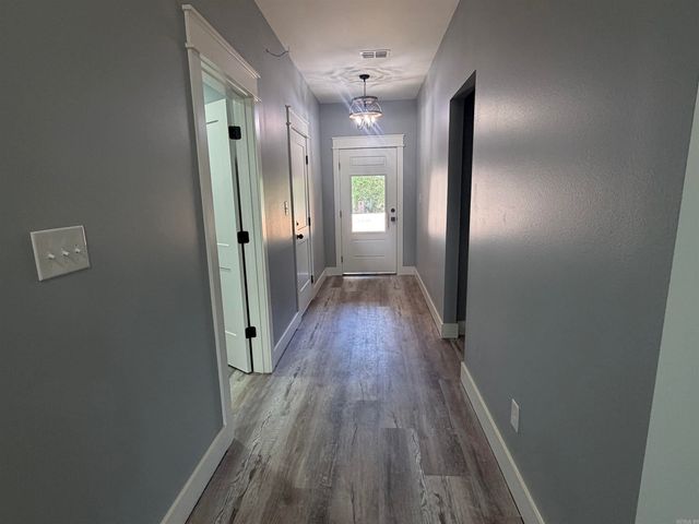 864 Grant 58, Sheridan, AR 72150