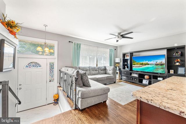 127 JEROME AVE, Blackwood, NJ 08012