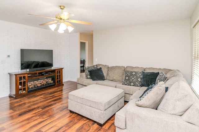 1630 Four Mile Road, Richmond, KY 40475