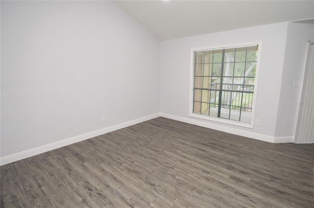 8633 FANCY FINCH DRIVE 201, Tampa, FL 33614