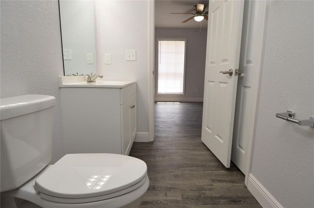 8633 FANCY FINCH DRIVE 201, Tampa, FL 33614