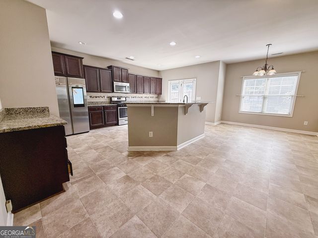 3814 E Pond View Court, Columbus, GA 31907
