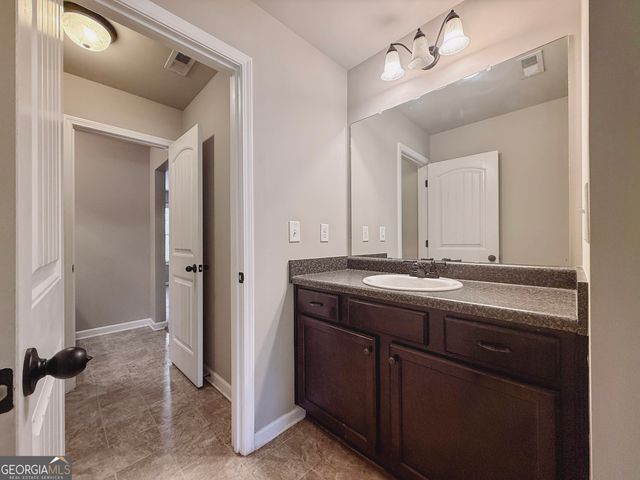 3814 E Pond View Court, Columbus, GA 31907