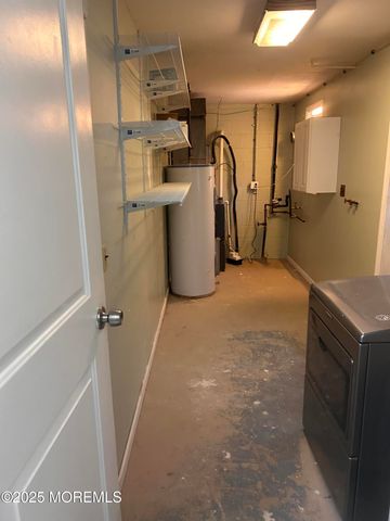 823 Bowman Road, Jackson, NJ 08527