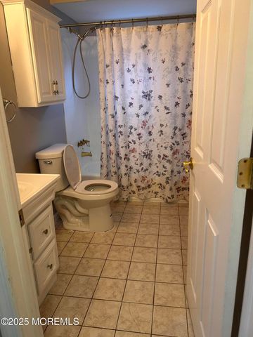 823 Bowman Road, Jackson, NJ 08527