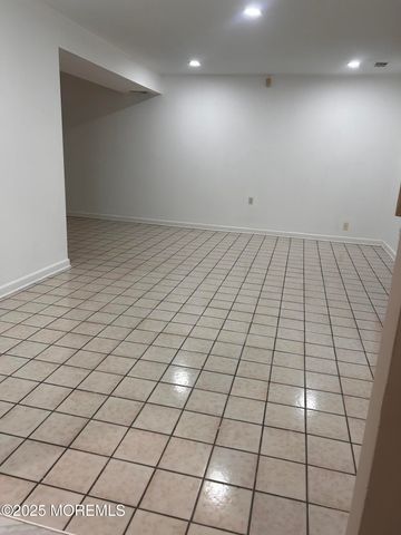 823 Bowman Road, Jackson, NJ 08527