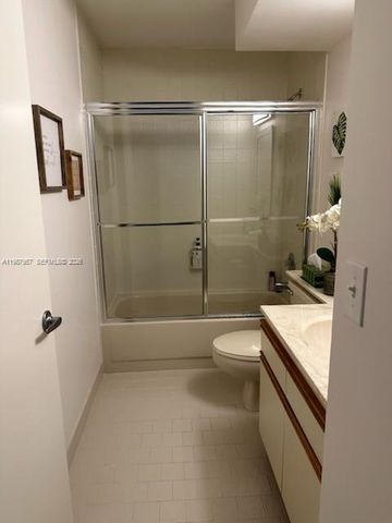 3309 Water Oak Dr 1304, Hollywood, FL 33021