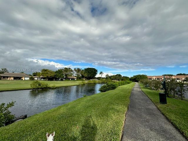 3309 Water Oak Dr 1304, Hollywood, FL 33021