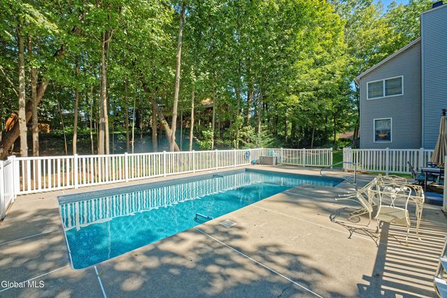 12 Deer Run, Wilton, NY 12831