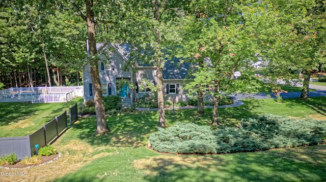 12 Deer Run, Wilton, NY 12831