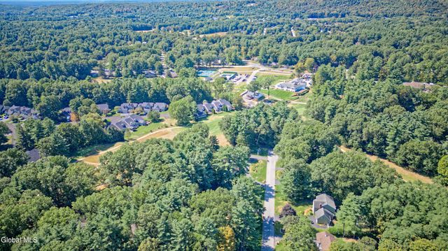 12 Deer Run, Wilton, NY 12831