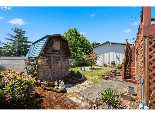 715 Nw 76TH St, Vancouver, WA 98665