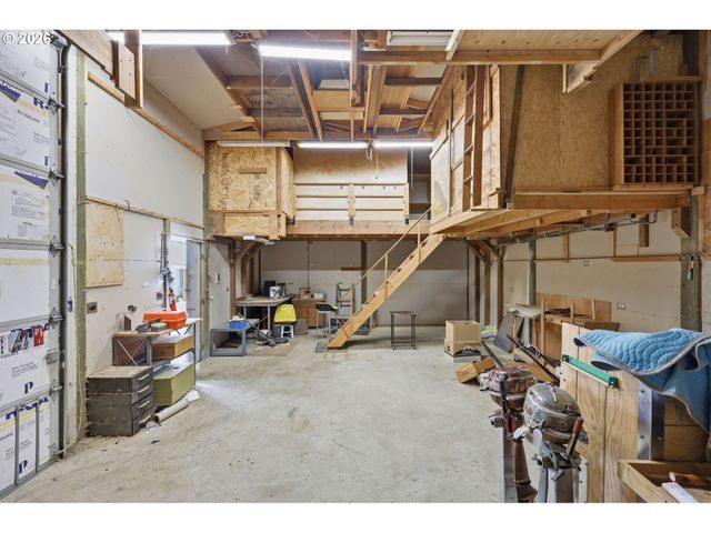 715 Nw 76TH St, Vancouver, WA 98665