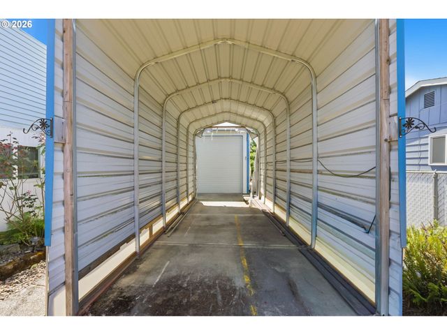 715 Nw 76TH St, Vancouver, WA 98665