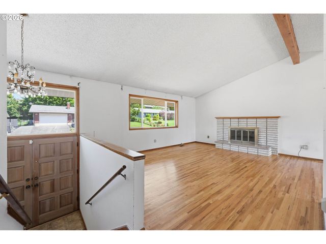 715 Nw 76TH St, Vancouver, WA 98665