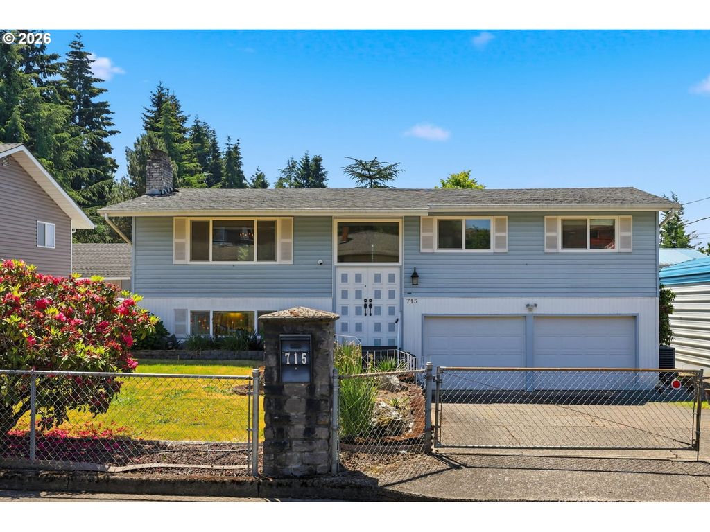 715 Nw 76TH St, Vancouver, WA 98665