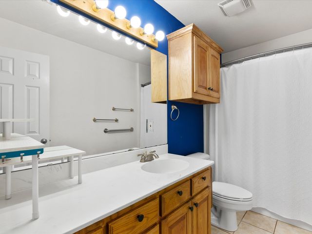 768 Longbranch Drive, Decatur, TX 76234