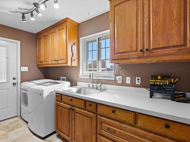 768 Longbranch Drive, Decatur, TX 76234