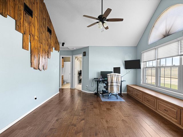 768 Longbranch Drive, Decatur, TX 76234