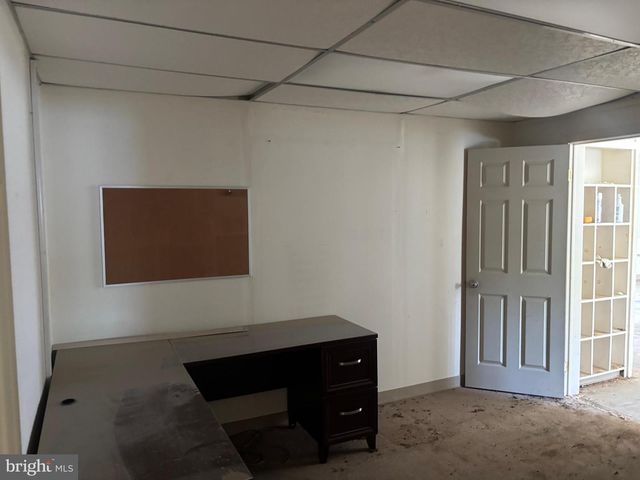919 BROADWAY, Westville, NJ 08093