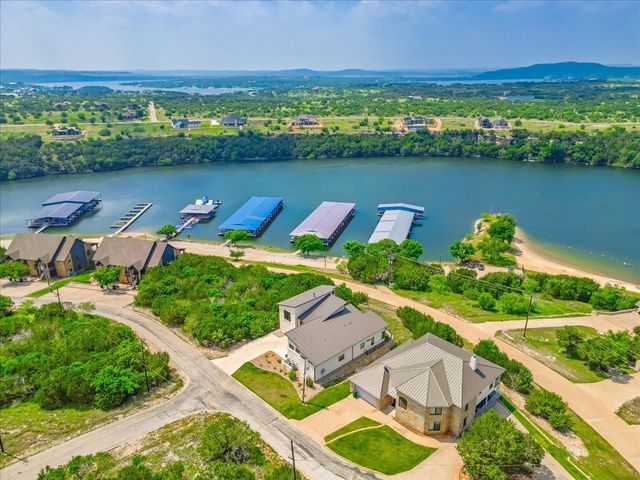 575 Melbourne Trail, Possum Kingdom Lake, TX 76449