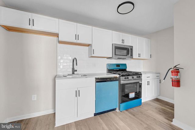 3012 N MERRIMAC RD, Camden, NJ 08104