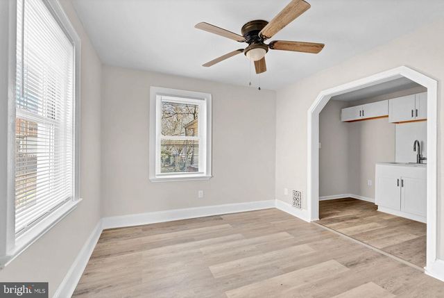 3012 N MERRIMAC RD, Camden, NJ 08104