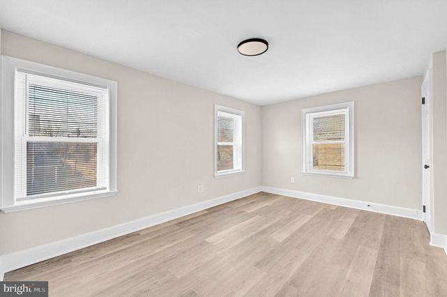 3012 N MERRIMAC RD, Camden, NJ 08104